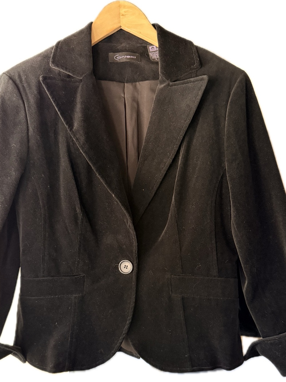 Vintage Context Black Velvet Single-Button Blazer